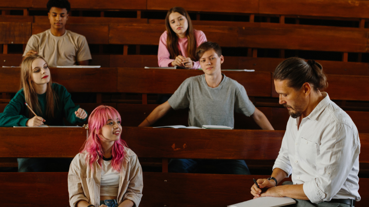 Students spend 80% of their school time in classrooms. However, many classrooms currently face issues such as outdated infrastructure, a lack of technological integration in teaching, and inefficient classroom attendance tracking, preventing education from achieving its optimal effectiveness.